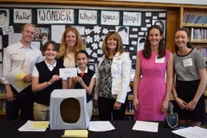 Cat House Winners with judge volunteers